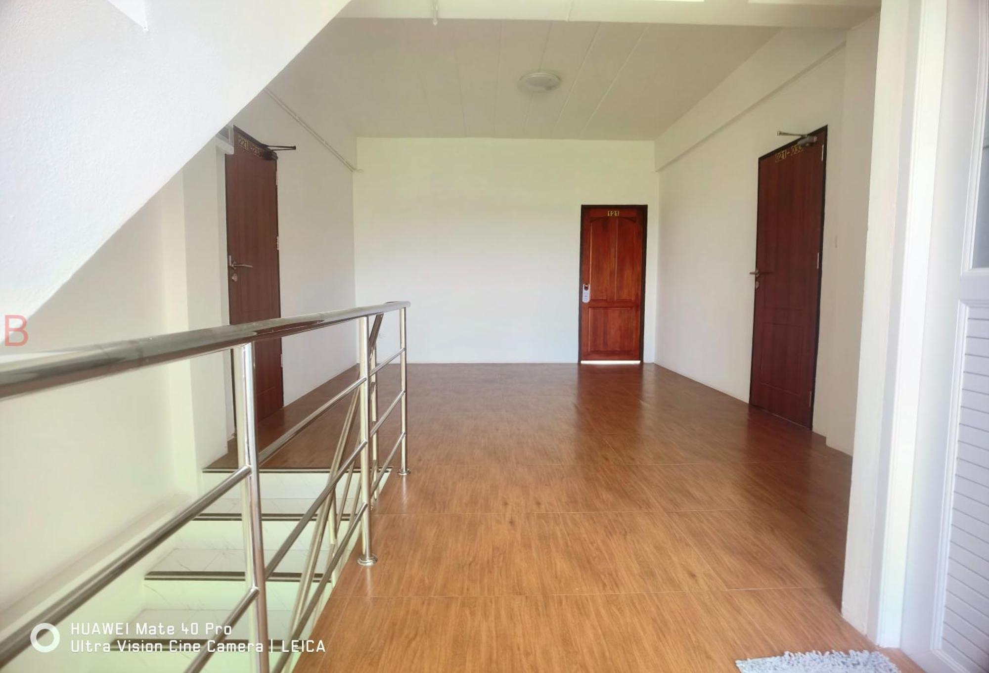 Yyk Hostel 24H Ban Khlong Krang Экстерьер фото