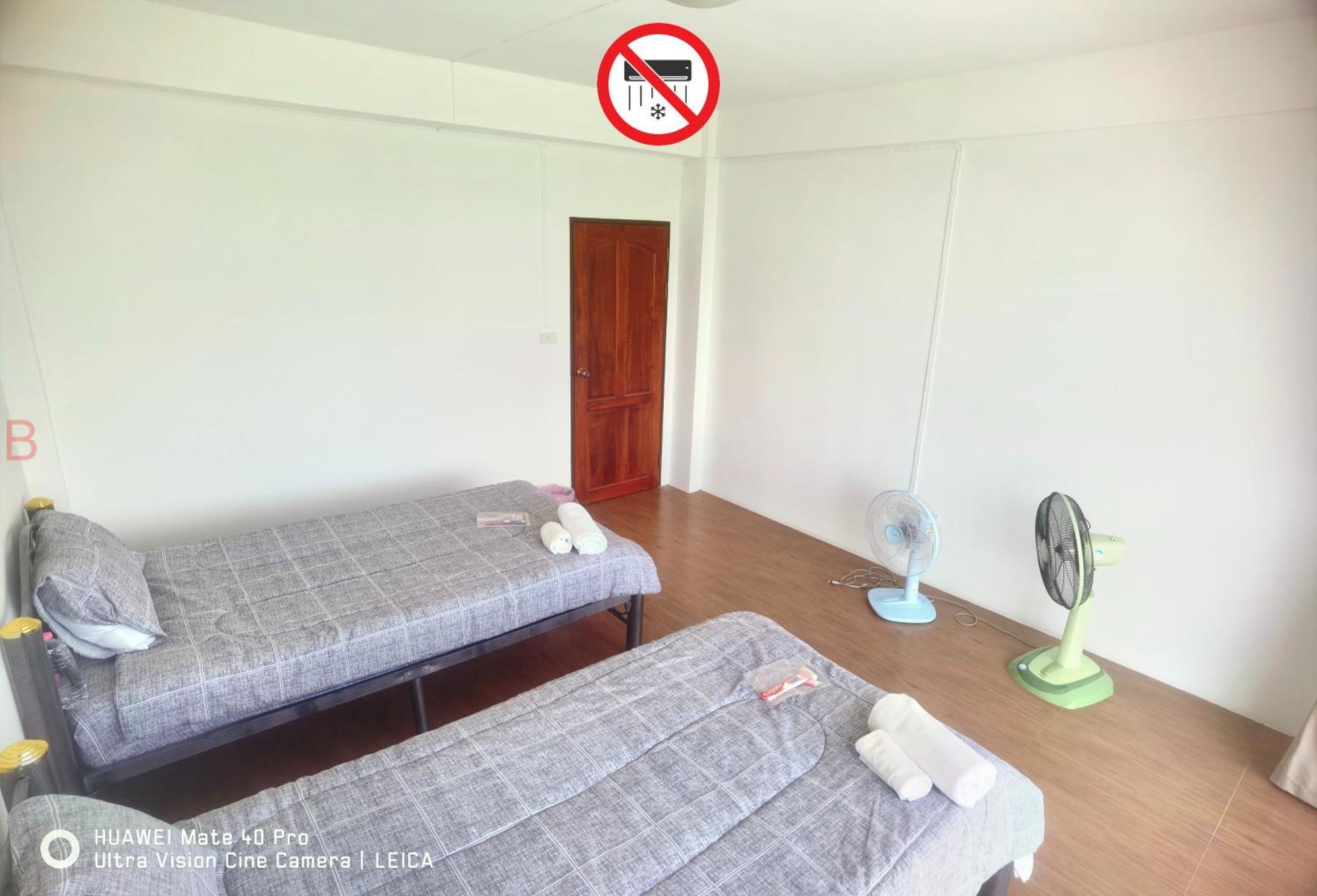 Yyk Hostel 24H Ban Khlong Krang Экстерьер фото